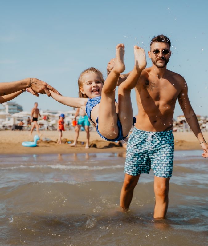 Szünidei nyaralás a strandon, Bibione városában