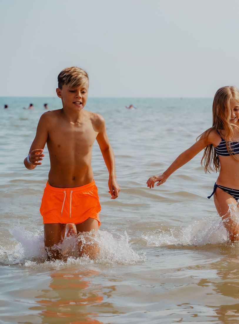 Residence Serenissima: children entertainment on the beach in Bibione